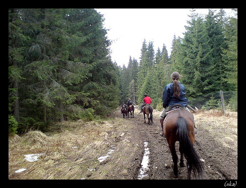 In summer, winter, rain or sun, <br> It's good to be on horseback. <br> Hmph!